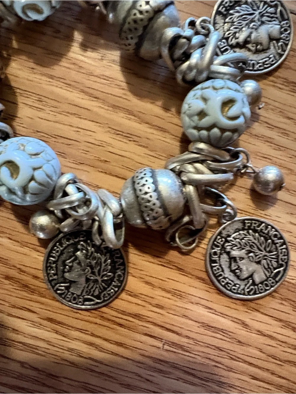VINTAGE CHA CHA ROMAN COIN CHARM LIGHT BLUE STONE DANGLE STRETCH BRACELET